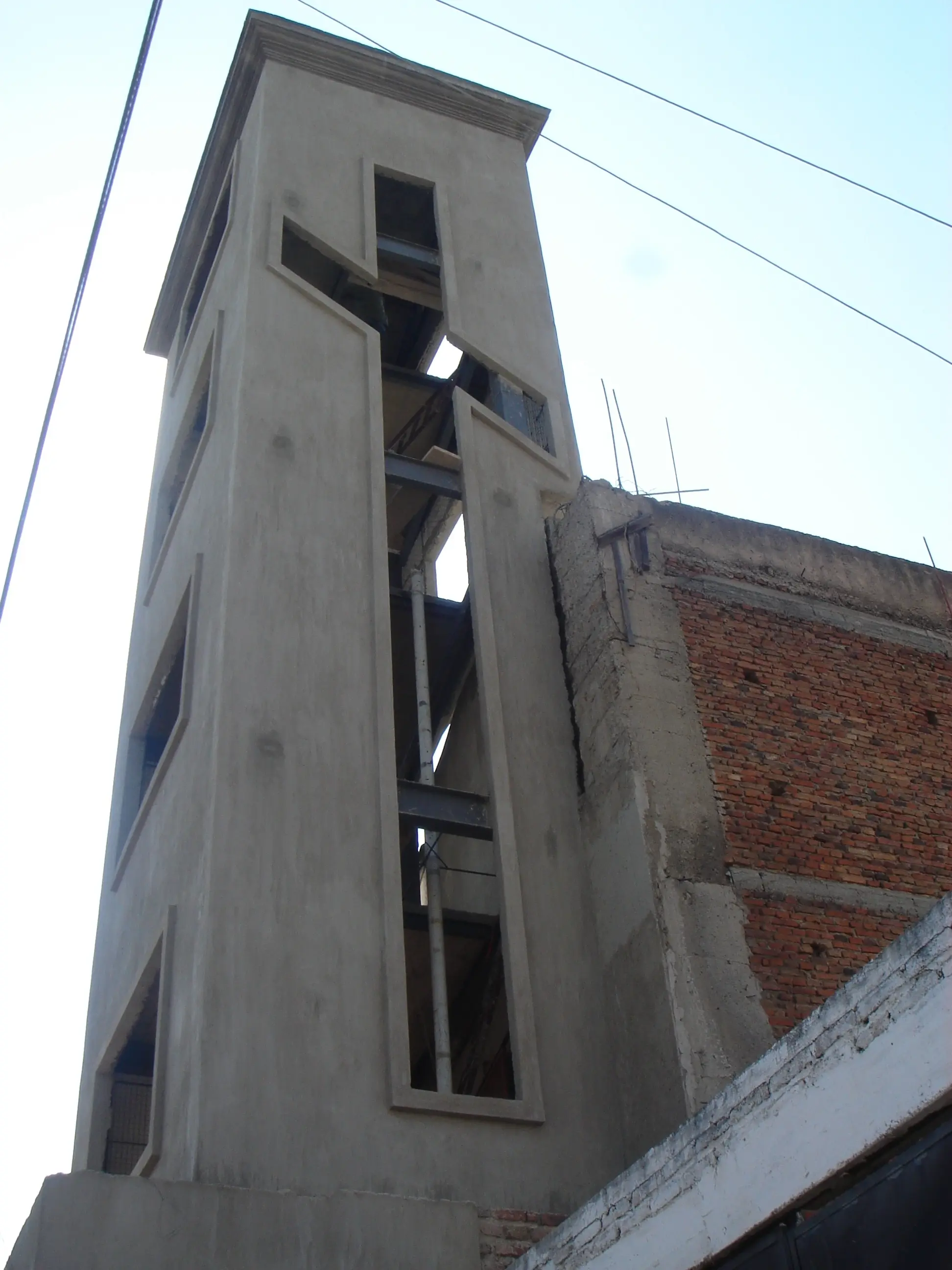 Fachadas, Muros Divisorios y Volúmenes en Edificios 11